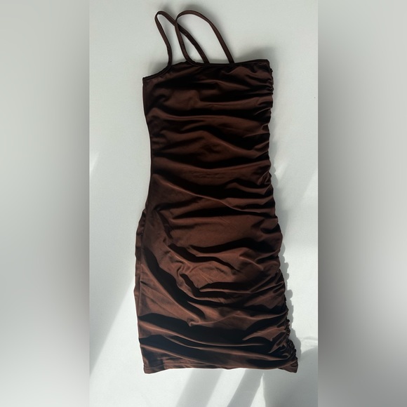 By Dyln Mini Ruched Bodycon Dress Brown - Picture 3 of 3